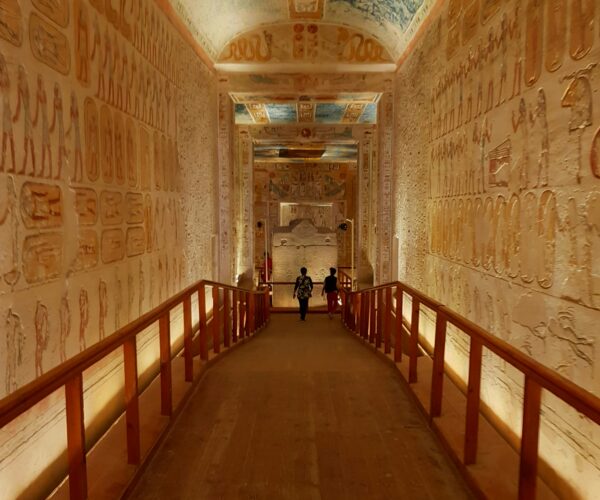 Half Day Tour Pyramids, the Egyptian Museum